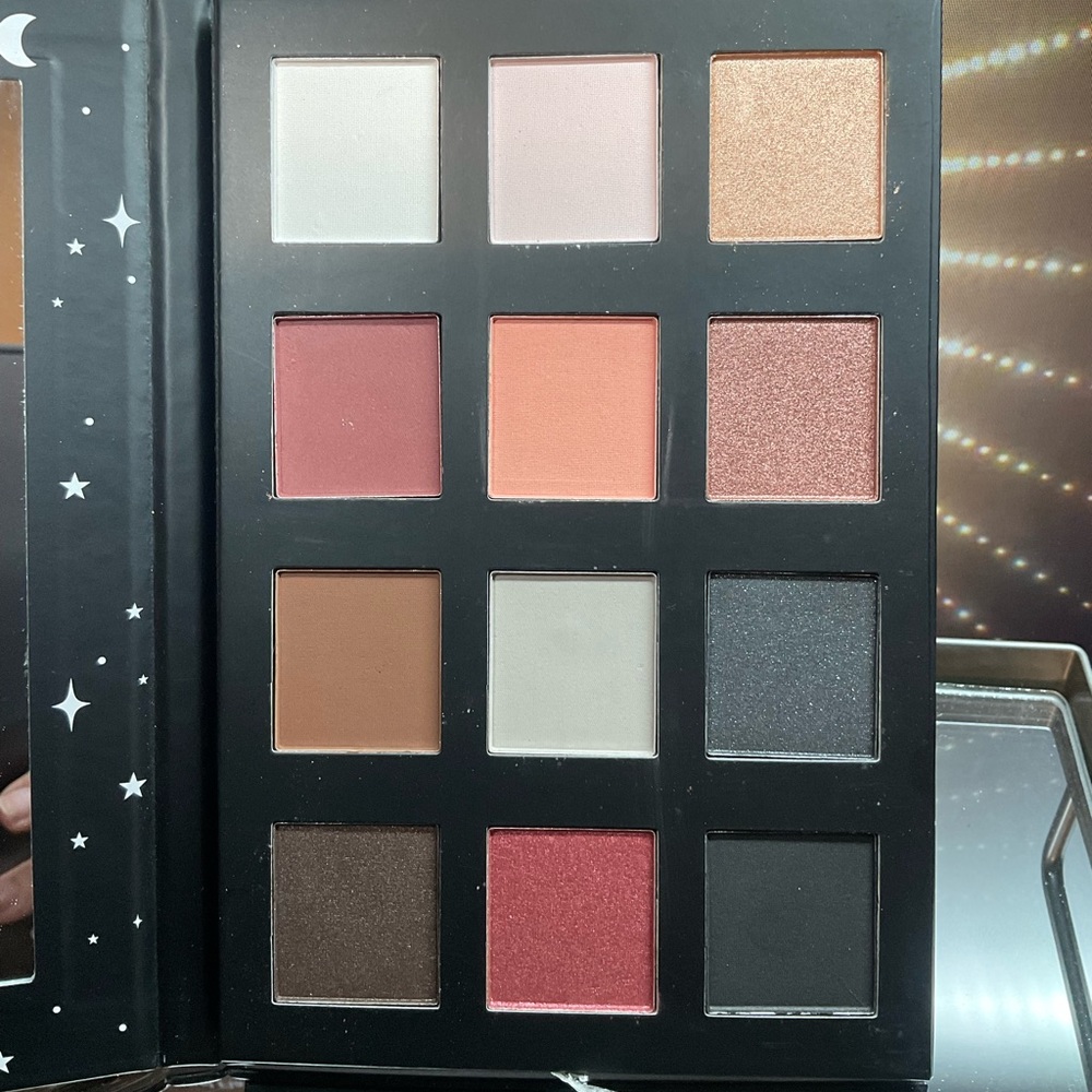 Hot Topic ~ Moon Child Eyeshadow Palette ~ BNIB